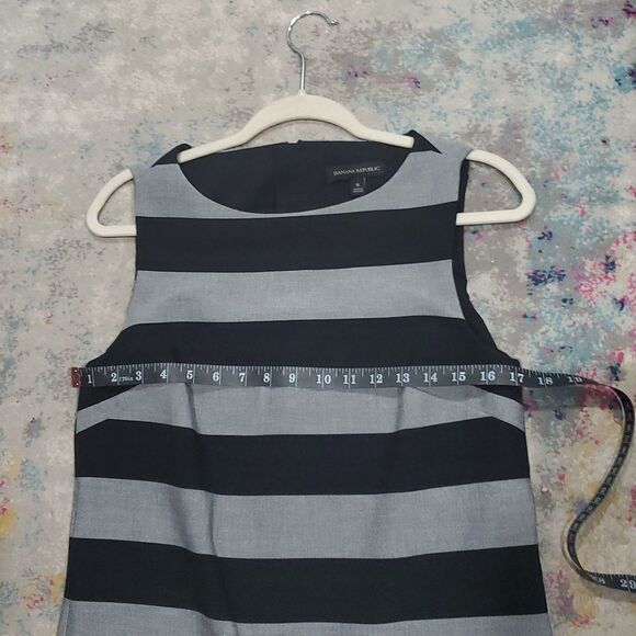 Banana Republic Rugby Striped Shift Dress with Asymmetrical Hem in Black & Grey - Picture 9 of 10